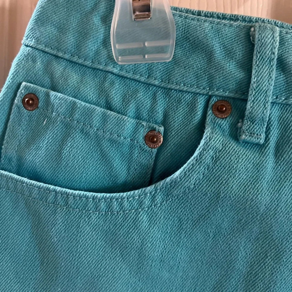 2/$25 Forever21 Womens Shorts 27 High Rise Cut-Off Denim Raw Hem Blue Distressed - Picture 7 of 16